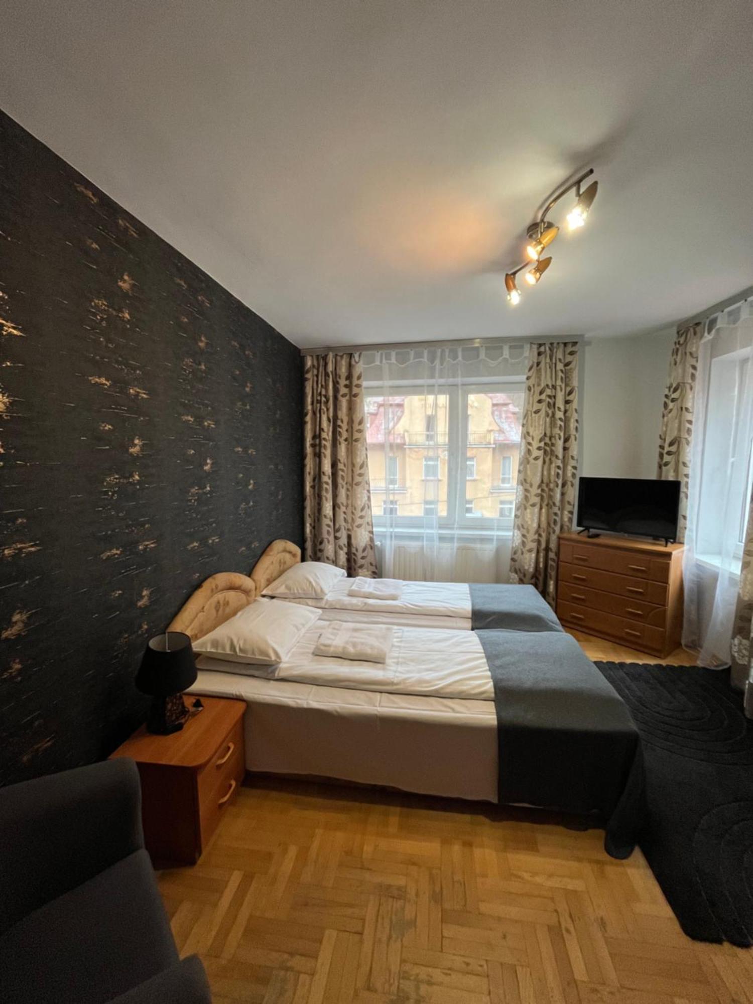 Amphora Kompleks Wypoczynkowy Krynica-Zdrój Esterno foto